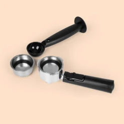 Passionata 20 Espressomaschine 20 Bar 6 Tassen 1,25 Liter Milchschaum 16 Passionata 20 Espressomaschine 20 Bar 6 Tassen 1,25 Liter Milchschaum -Klarstein Verkaufsgeschäft 10031702 yy 0007 logo