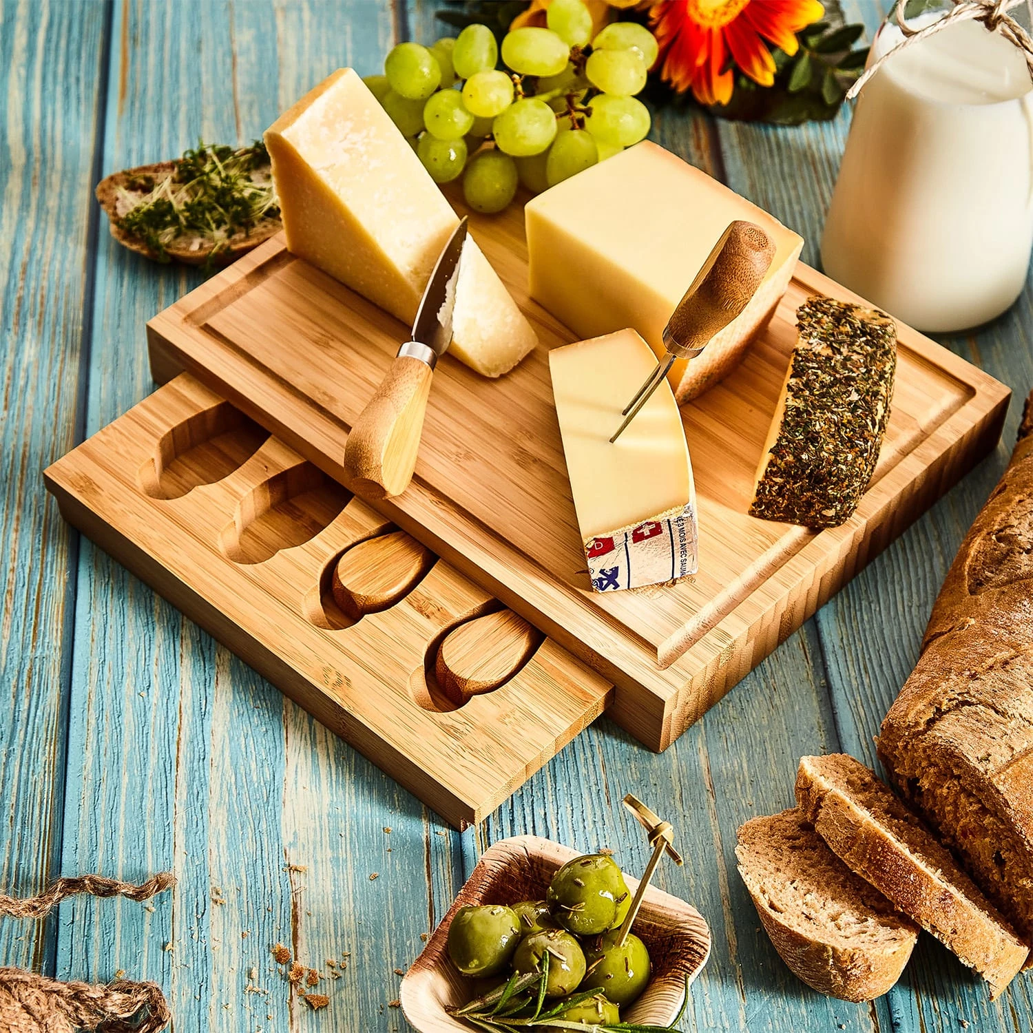 Käsebrett Mit Messerfach 25,2x3x19,5 Cm 4 Spezialmesser Pflegeleicht 4 Käsebrett Mit Messerfach 25,2x3x19,5 Cm 4 Spezialmesser Pflegeleicht – Bild 2