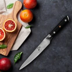 Alpha-Royal Japanese Serie 6" Allzweckmesser Damaszener-Stahl 67-lagig -Klarstein Verkaufsgeschäft 10038998 de 0004 logo